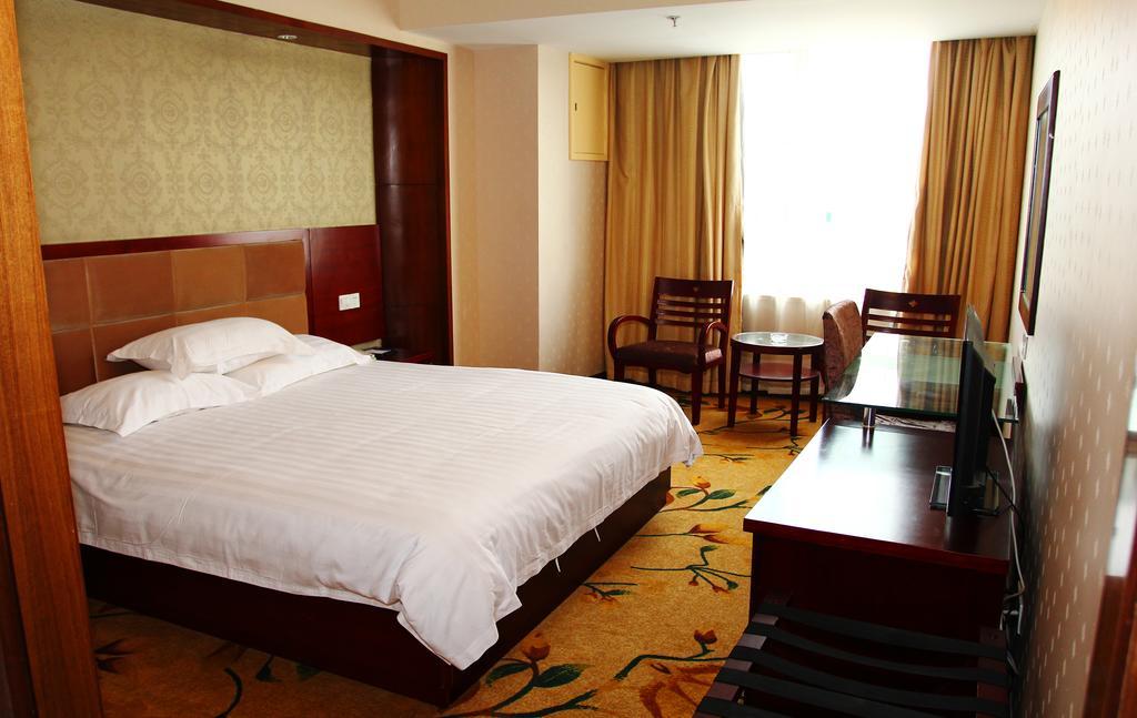 Wanyue Shijia Hotel Suzhou  Room photo