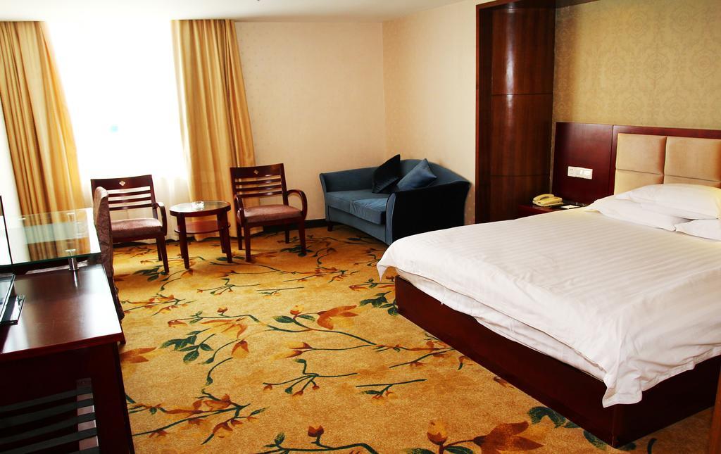 Wanyue Shijia Hotel Suzhou  Room photo